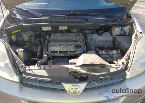 2004 Toyota Sienna Le z USA, uszkodzony, nr VIN 5TDZA23C34S166621